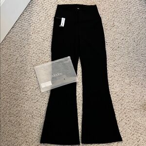 NWT! Ododos Black Boot Flare Leggings